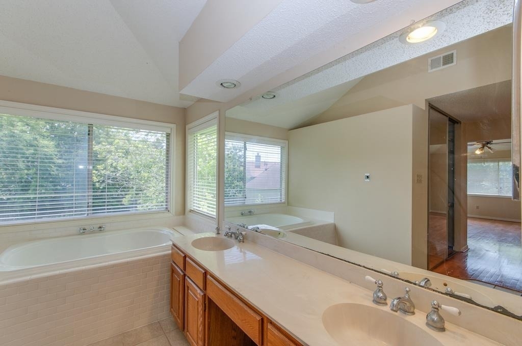 11310 Chiselhurst Way Court - Photo 21