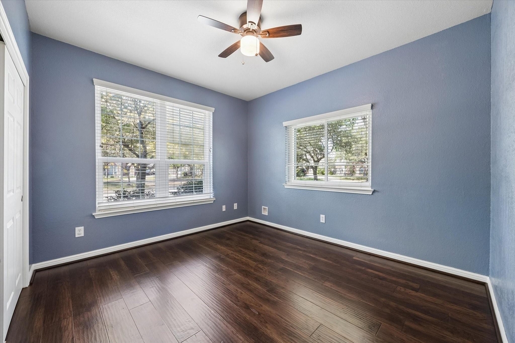 13518 Via Chianti Lane - Photo 16