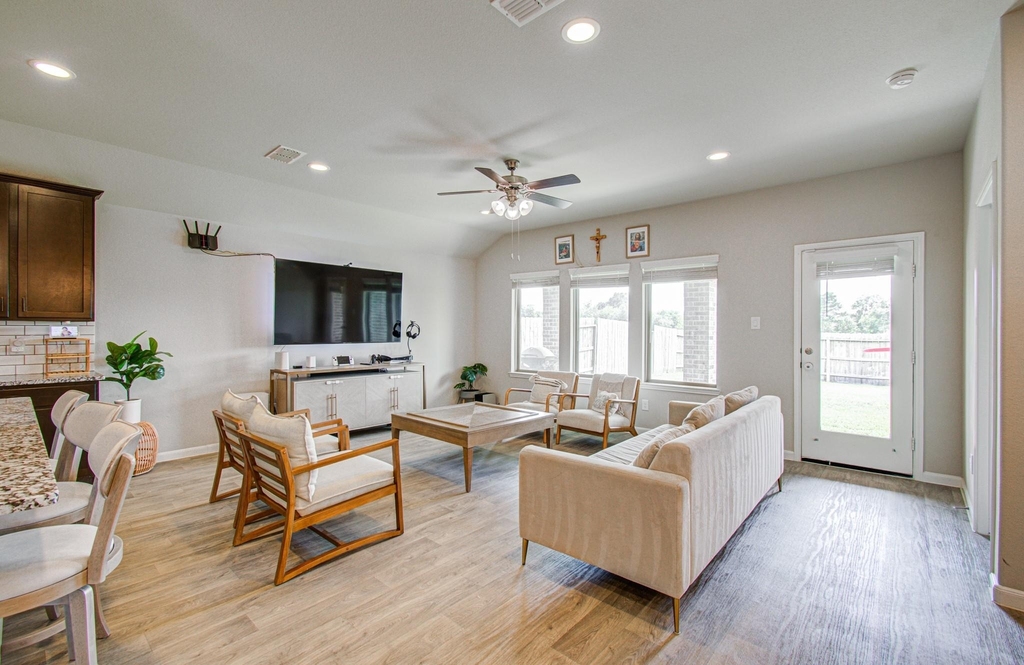 3742 Canyon Shore Lane - Photo 5