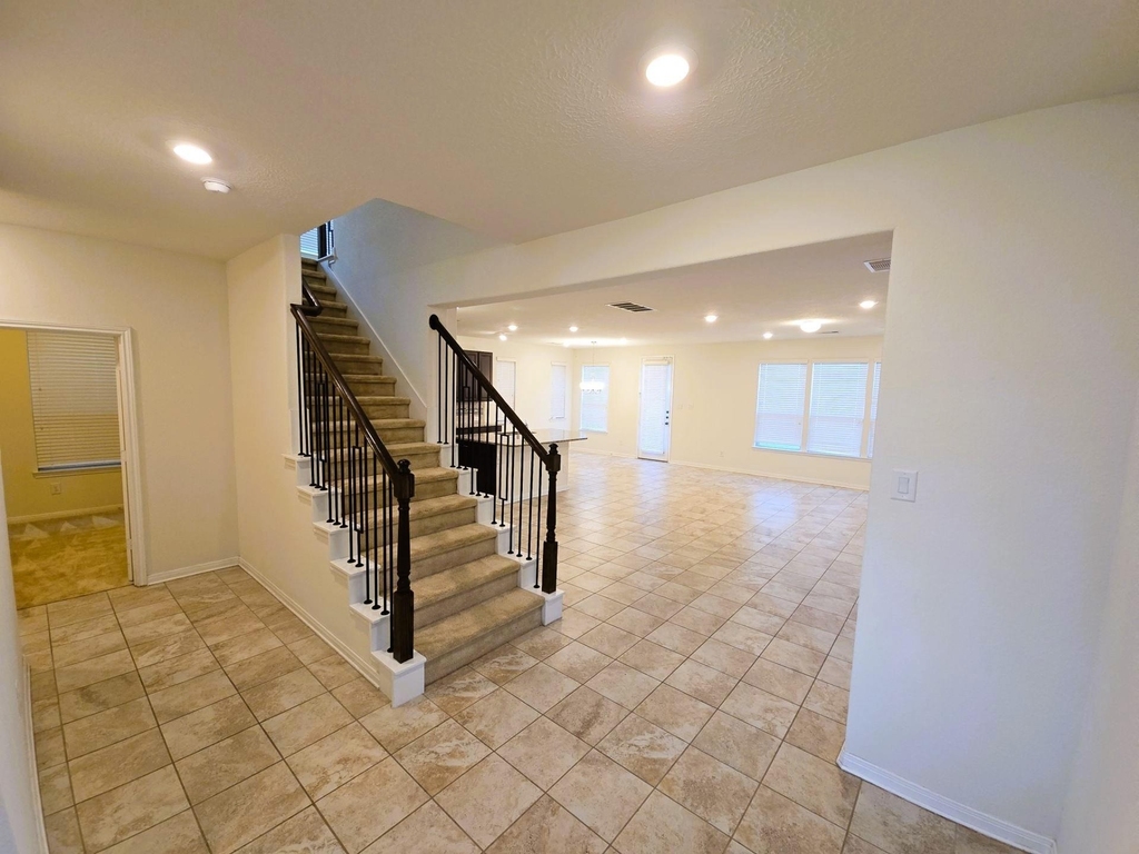 16626 Cliff Vale Court - Photo 4