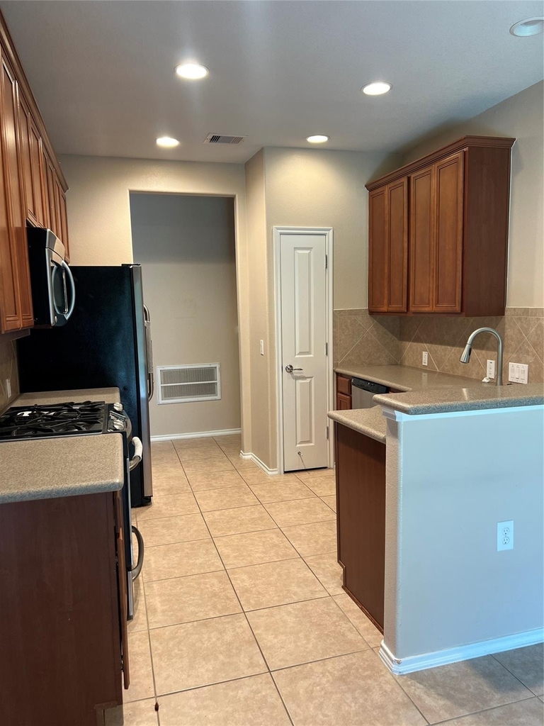 13600 Breton Ridge Street - Photo 3
