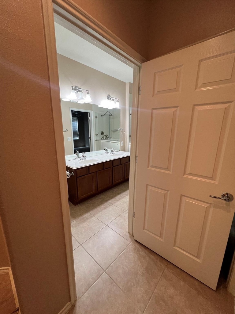 13600 Breton Ridge Street - Photo 12