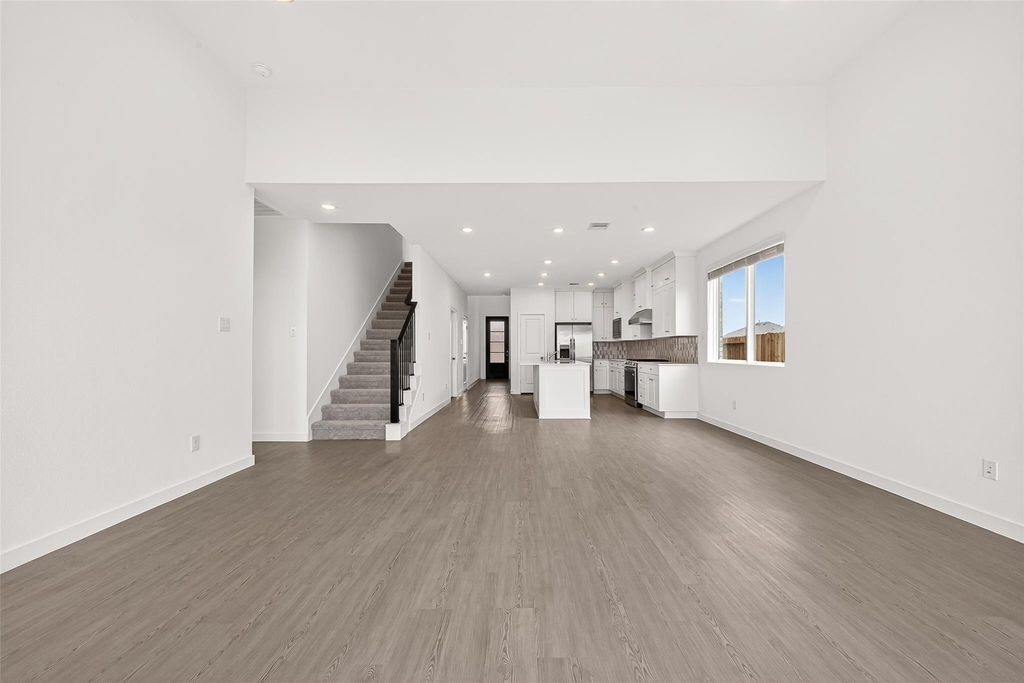 2826 Garden Meadow Street - Photo 6