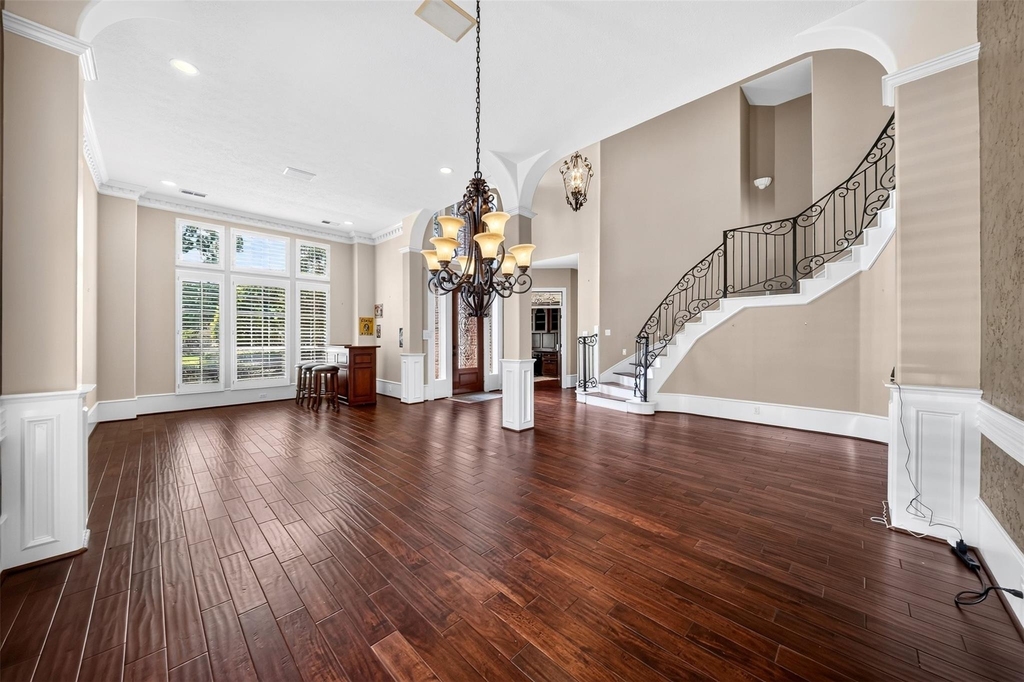 16410 Emilia Court - Photo 5
