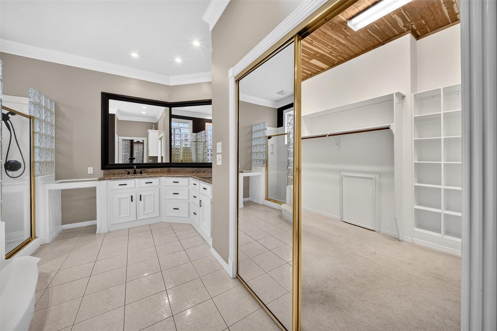 16410 Emilia Court - Photo 13