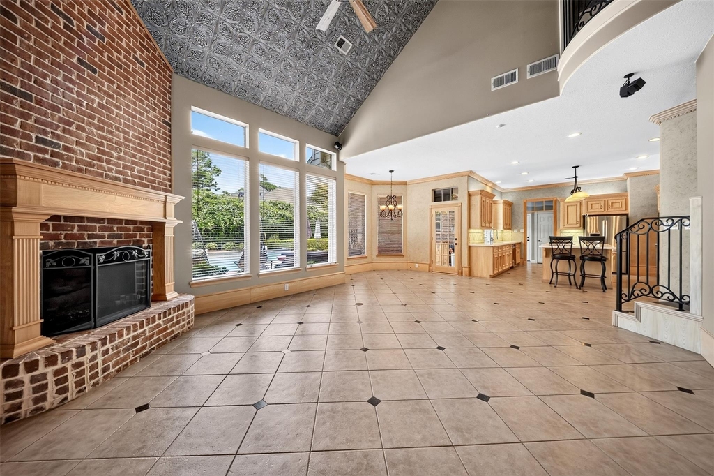 16410 Emilia Court - Photo 8