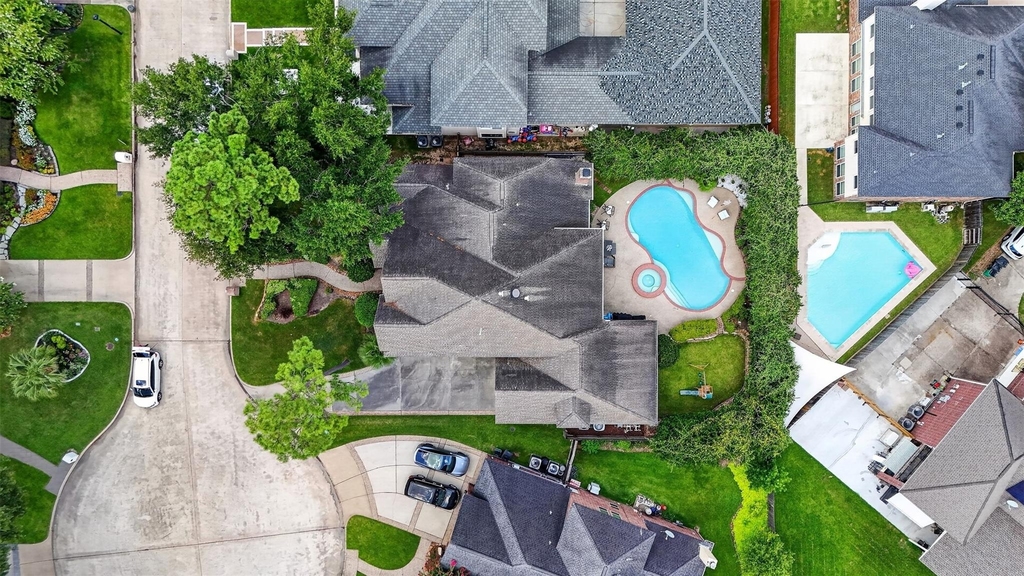 16410 Emilia Court - Photo 39
