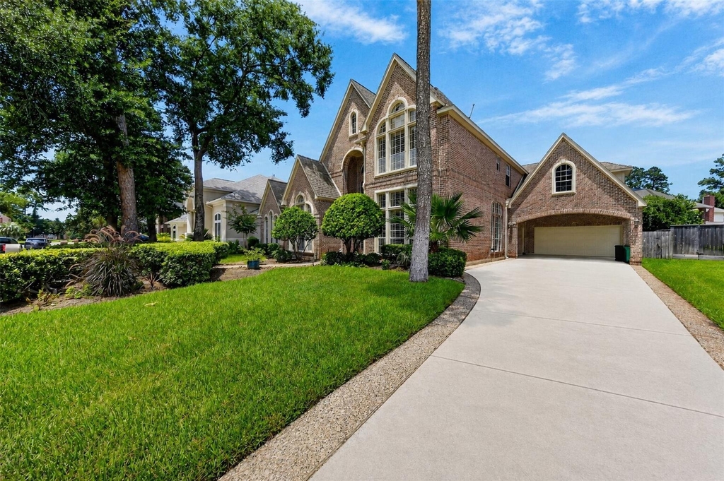 16410 Emilia Court - Photo 35
