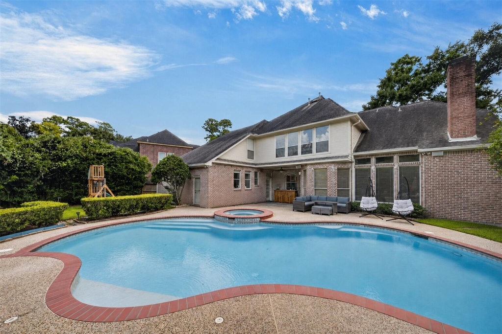 16410 Emilia Court - Photo 2