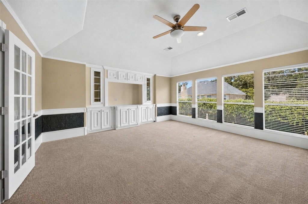 16410 Emilia Court - Photo 12