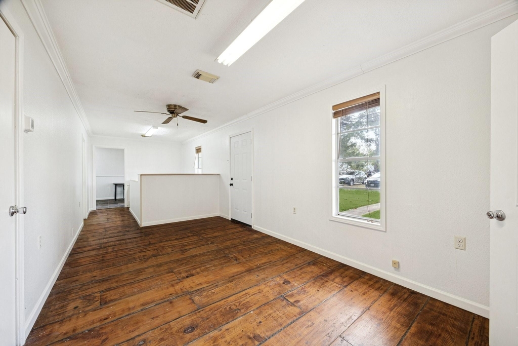 6219 Masters Road - Photo 1