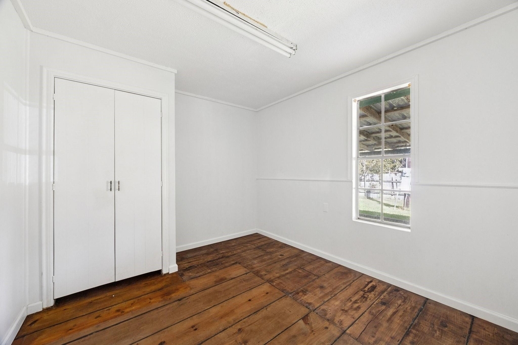 6219 Masters Road - Photo 5