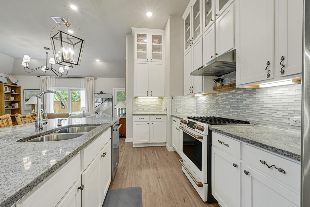 18639 Rock Quarry Trail - Photo 8