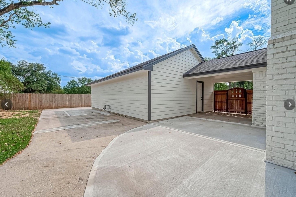 1011 Klamath Lane - Photo 13