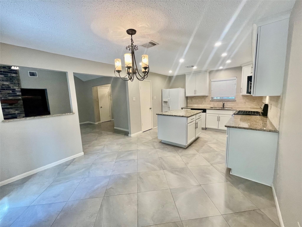 13 Maywind Court - Photo 4