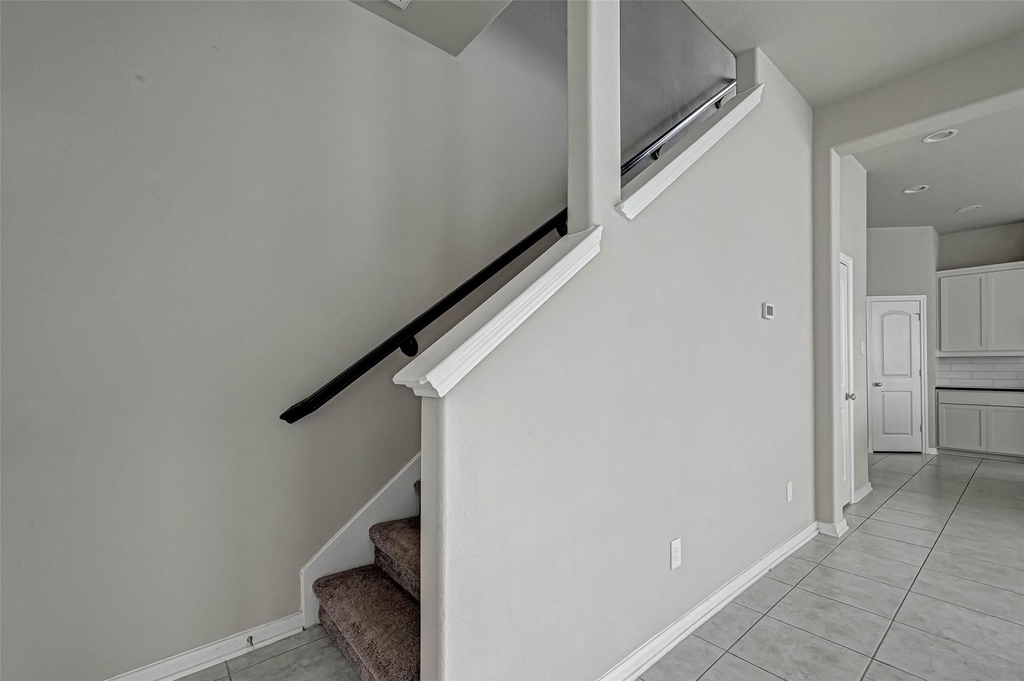 315 Biltmore Loop - Photo 8