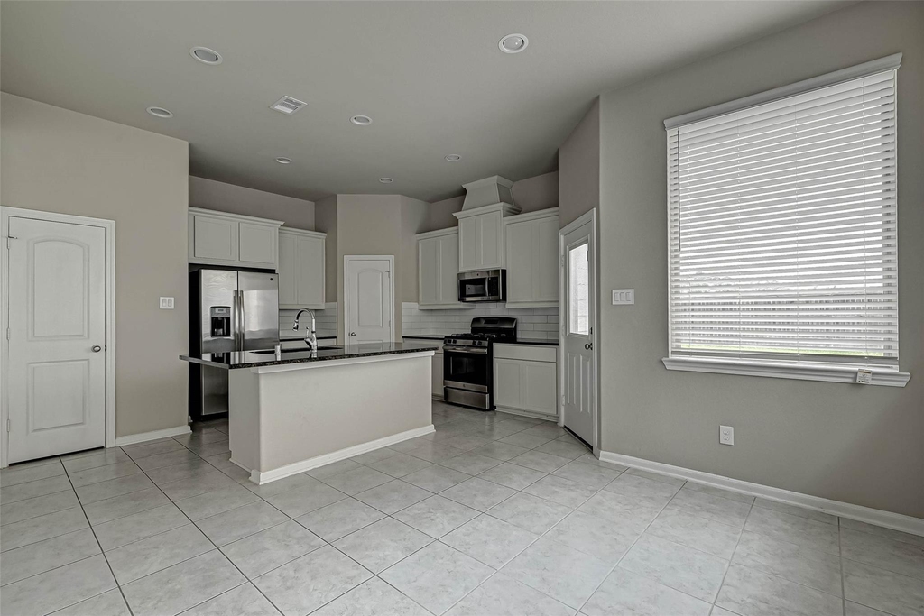315 Biltmore Loop - Photo 11