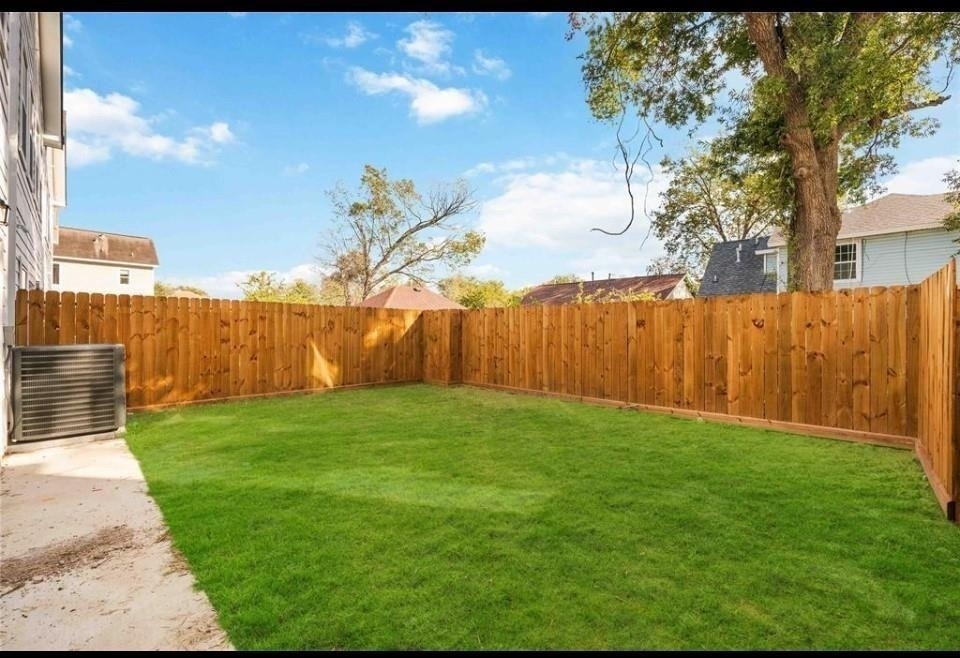 4508 Noble Street - Photo 17