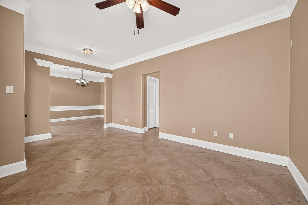 4011 Alexis Circle - Photo 10