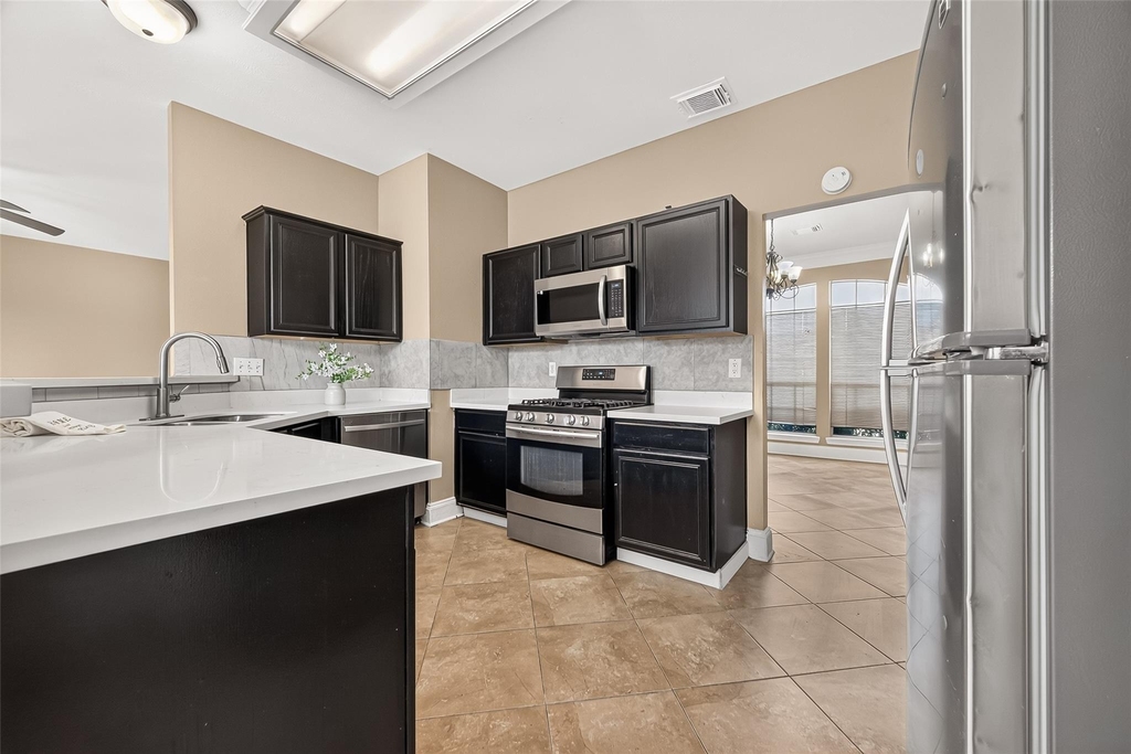 4011 Alexis Circle - Photo 14