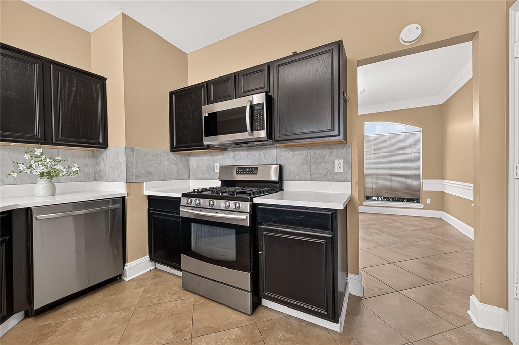 4011 Alexis Circle - Photo 13