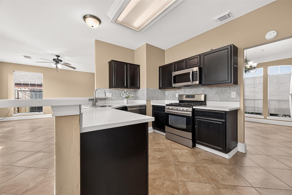 4011 Alexis Circle - Photo 17