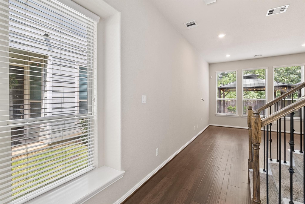 134 Moon Dance Court - Photo 3
