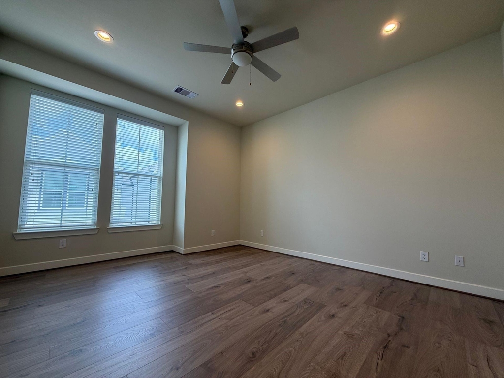 5915 Haring Lane - Photo 7
