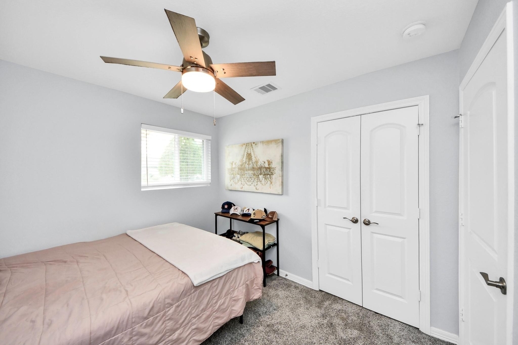 834 Ellington Street - Photo 24