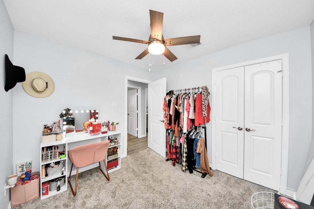 834 Ellington Street - Photo 27