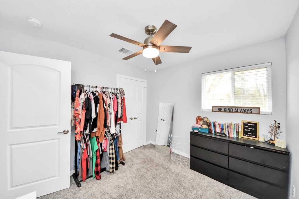 834 Ellington Street - Photo 26