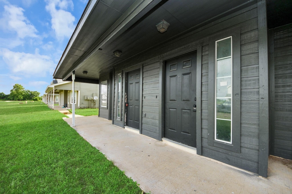 23366 High Point Street - Photo 1