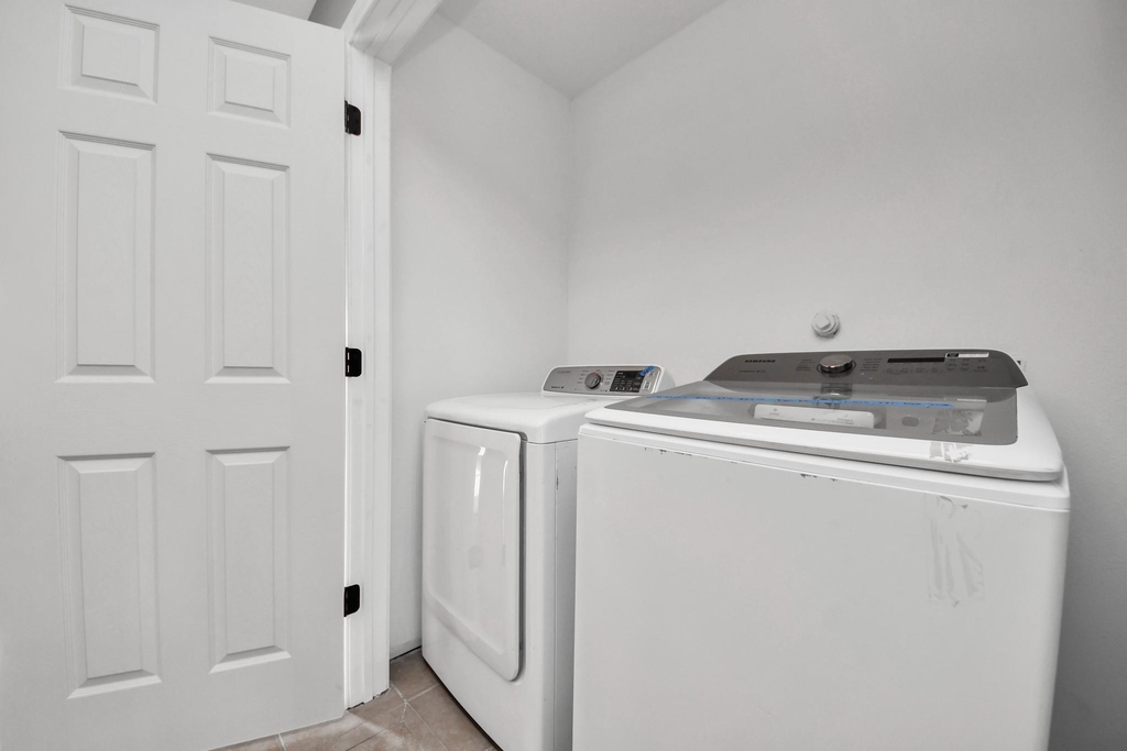 23366 High Point Street - Photo 17