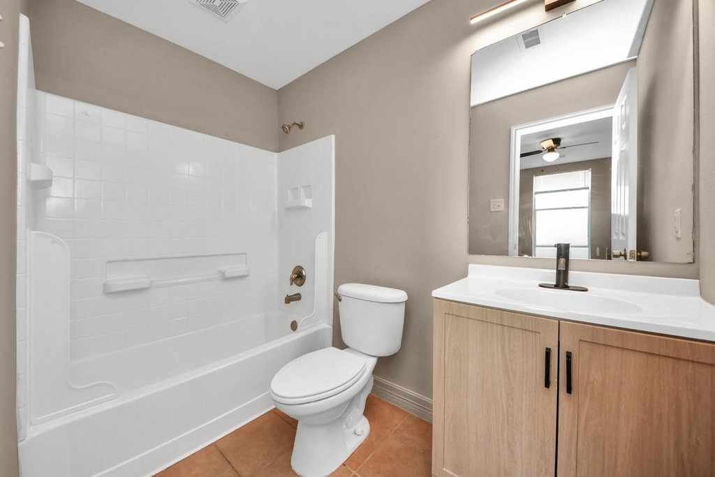 23366 High Point Street - Photo 27