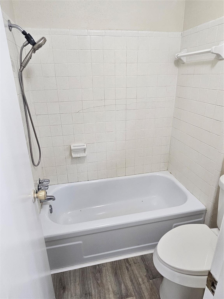 1113 E Amherst Lane - Photo 10
