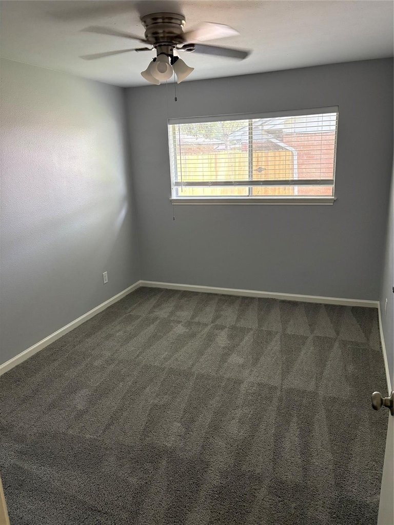1402 Bellaire Boulevard - Photo 11