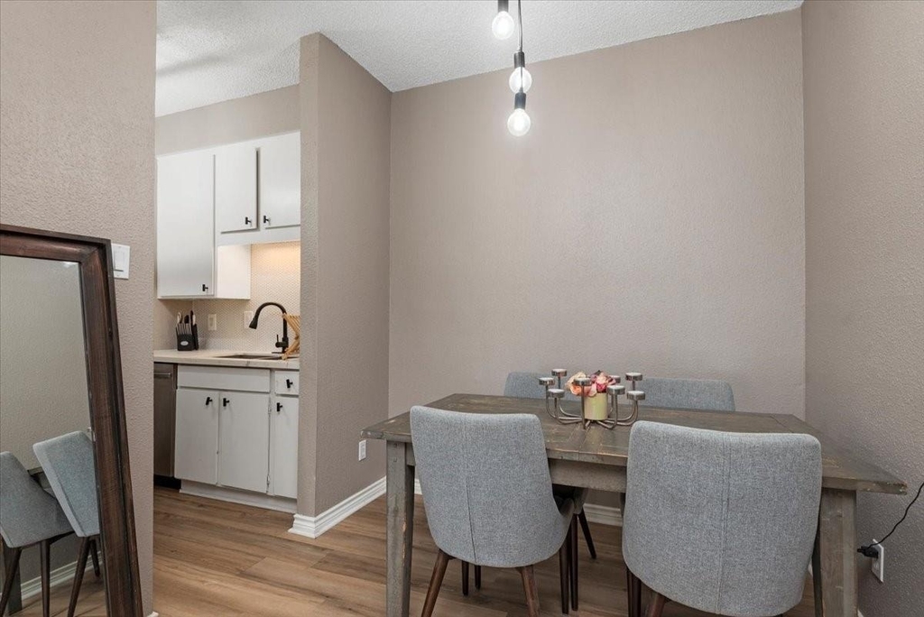 10047 Westpark Drive - Photo 4