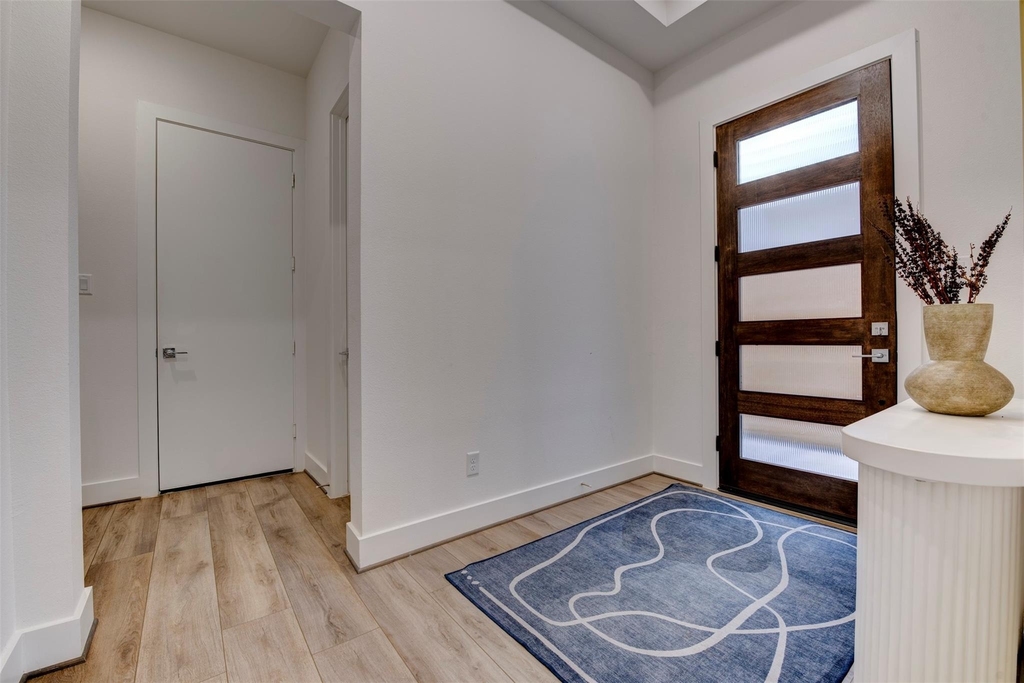 3517 Mcilhenny Street - Photo 3