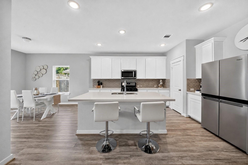40557 Mostyn Lake Drive - Photo 8