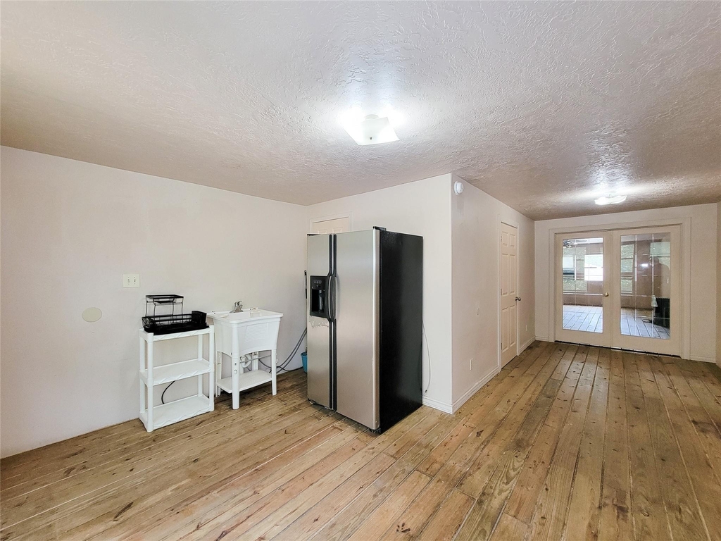 13200 Young - Photo 22
