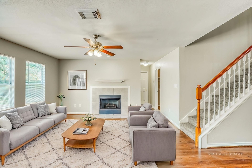 9342 Bowmore Court - Photo 2