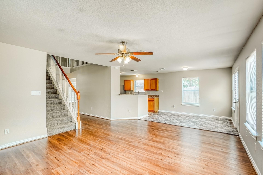 9342 Bowmore Court - Photo 3