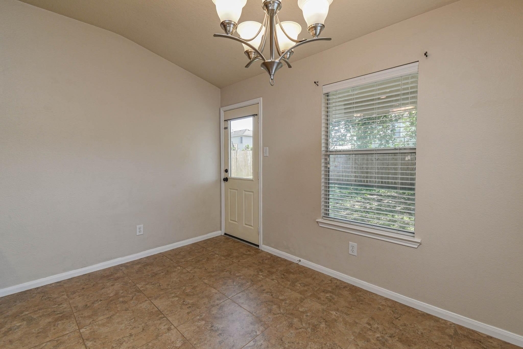 20210 Ribbonwood Point Court - Photo 7