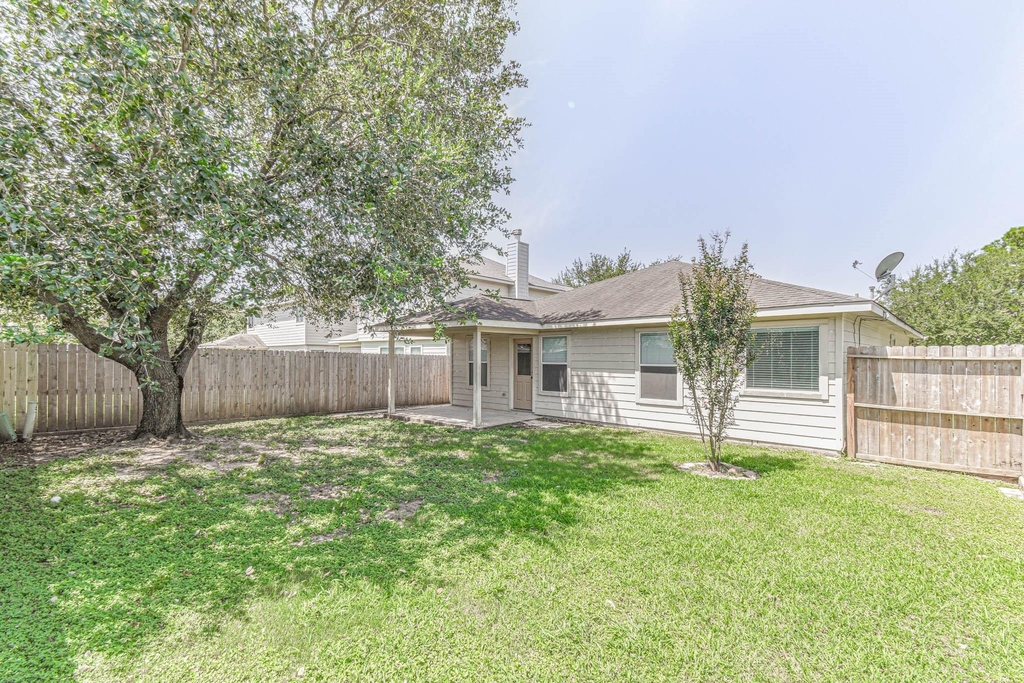 20210 Ribbonwood Point Court - Photo 21