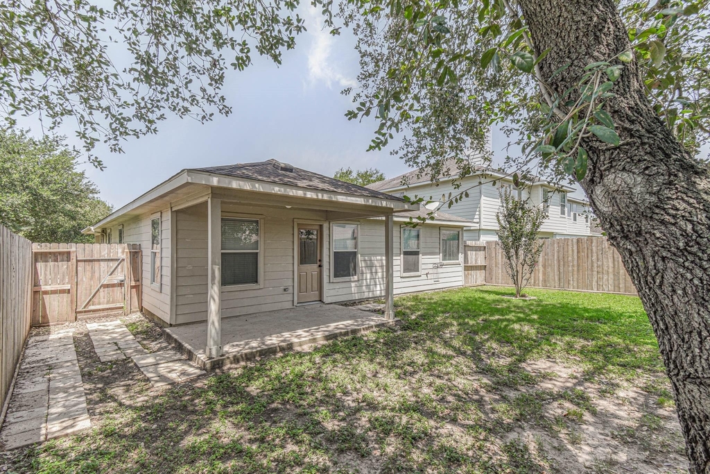 20210 Ribbonwood Point Court - Photo 20
