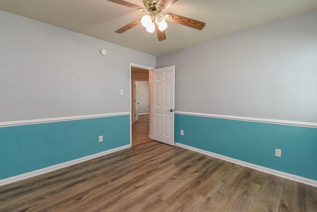 20210 Ribbonwood Point Court - Photo 14