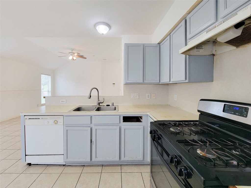 16006 Hiram Clarke - Photo 13