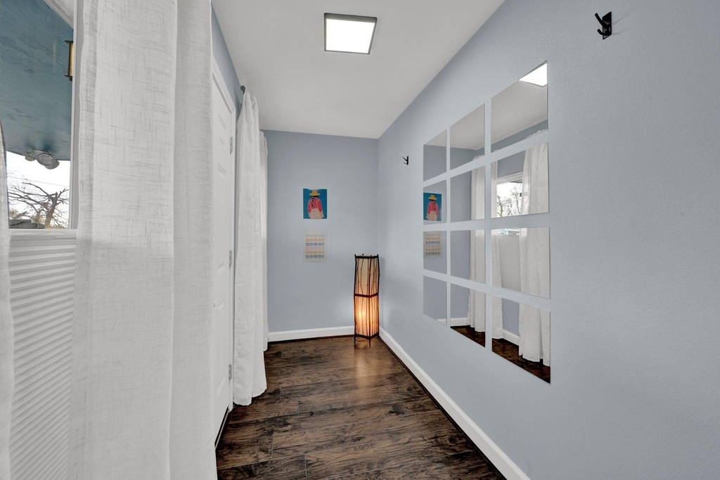 4710 Market Street - Photo 8