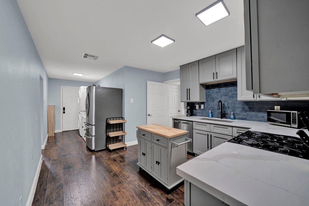 4710 Market Street - Photo 7