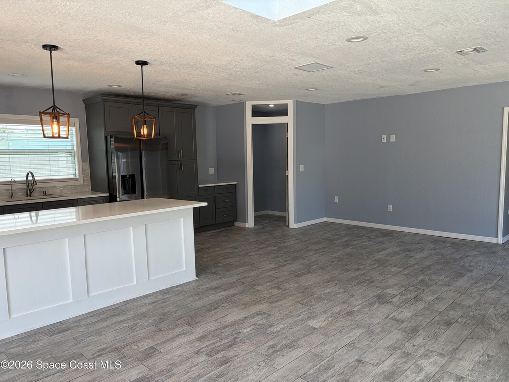 491 Seacrest Avenue - Photo 2